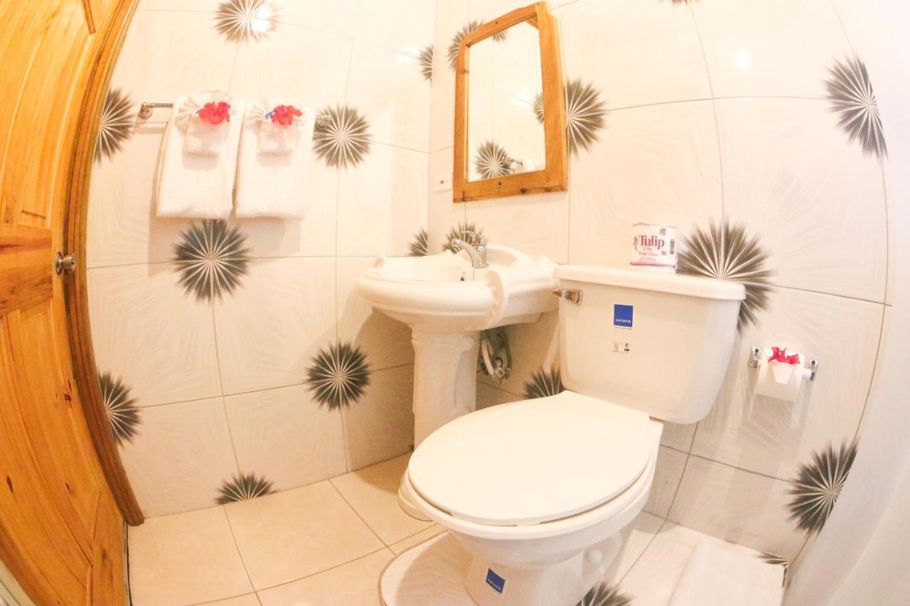 Van Villa Guesthouse Негрил Екстериор снимка